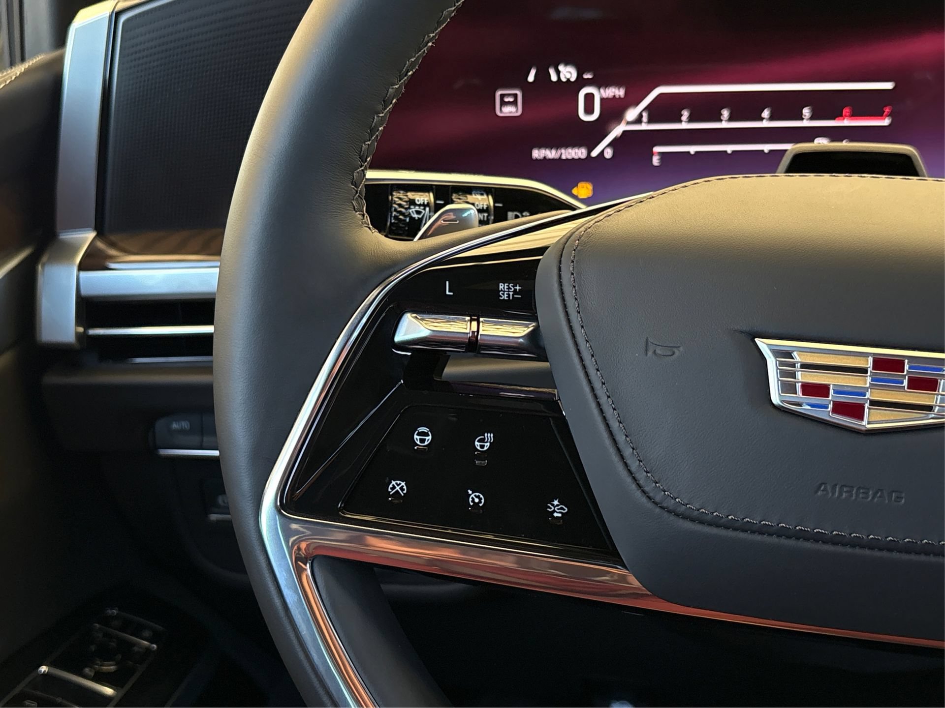New 2026 Cadillac Escalade Platinum Sport AWD/4WD image 29