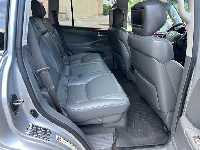 Used 2009 Lexus LX 570 4WD image 15