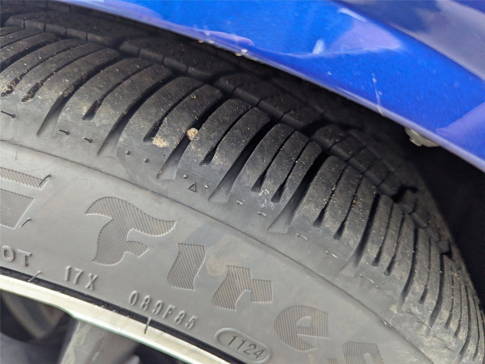 Used 2022 Dodge Challenger R/T w/ Shaker Package image 12