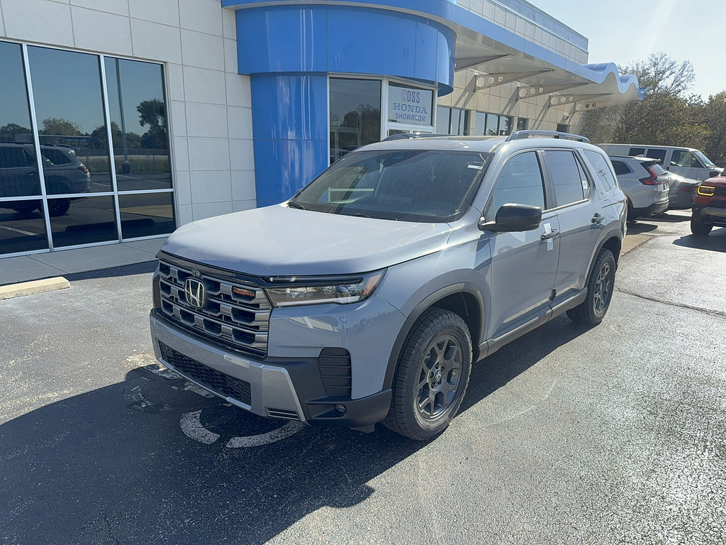 New 2026 Honda Pilot TrailSport image 1