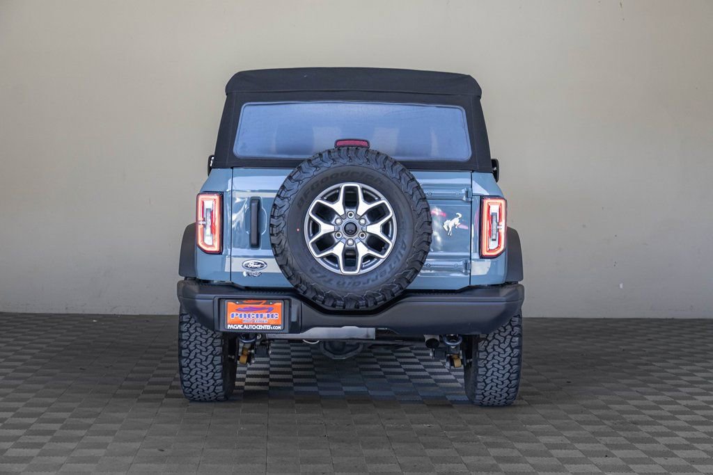 Used 2022 Ford Bronco Badlands image 12