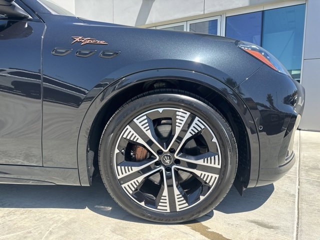 New 2025 Maserati Grecale Folgore image 9