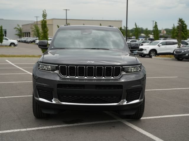 New 2026 Jeep Grand Cherokee L 4WD image 2