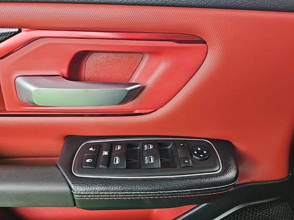 Used 2019 RAM 1500 Rebel AWD/4WD image 8