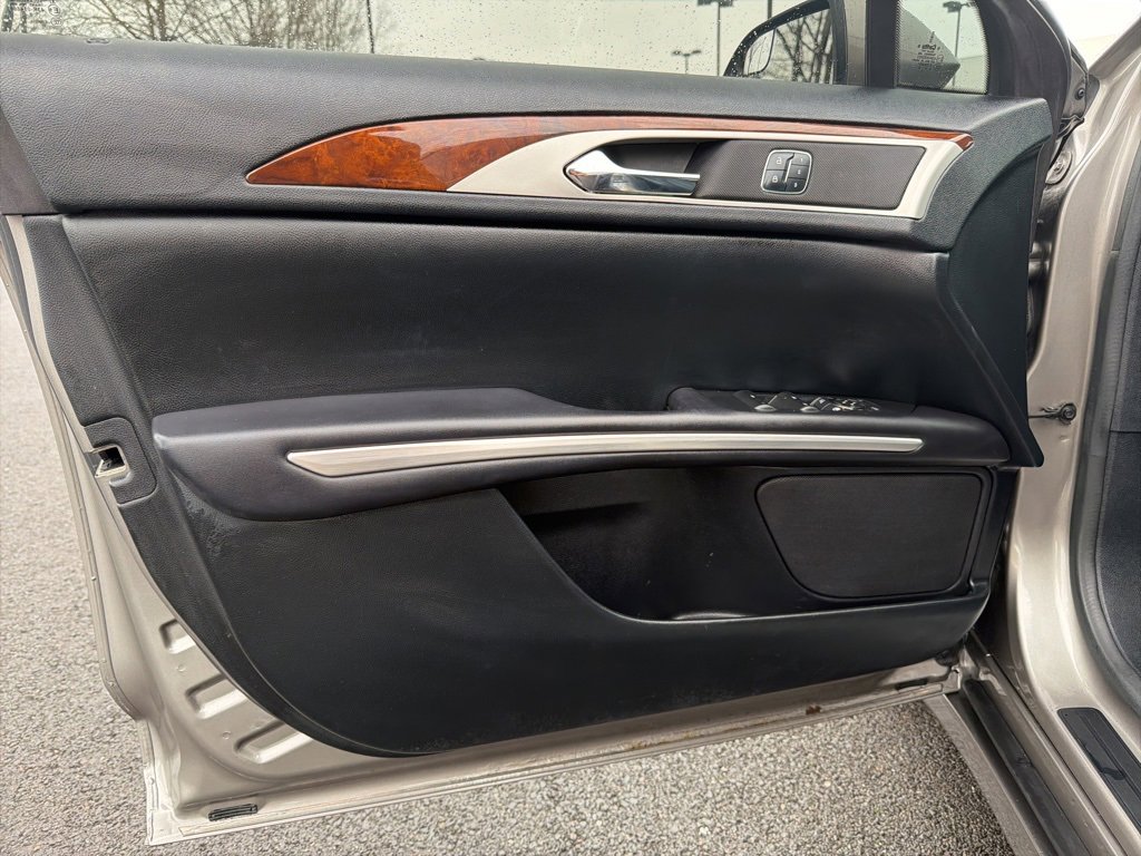 Used 2016 Lincoln MKZ AWD w/ Equipment Group 200A Select image 11