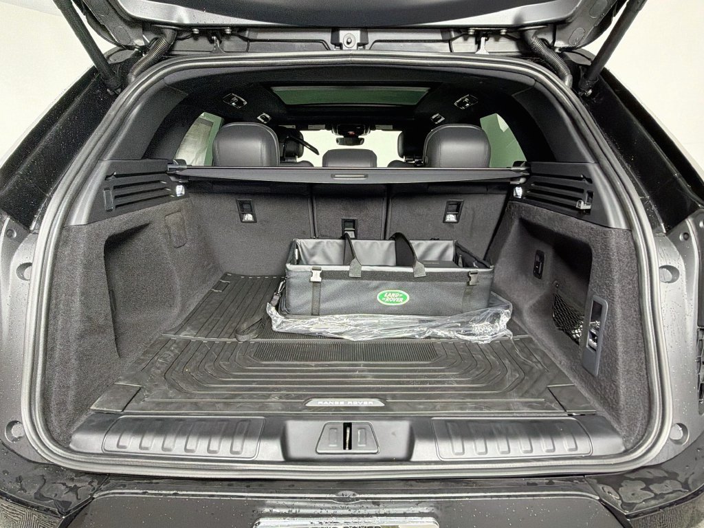 New 2027 Land Rover Range Rover Sport SE AWD/4WD image 28