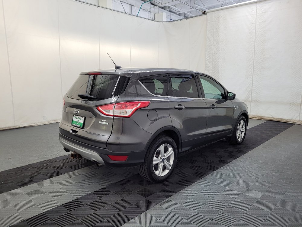 Used 2015 Ford Escape SE FWD image 9