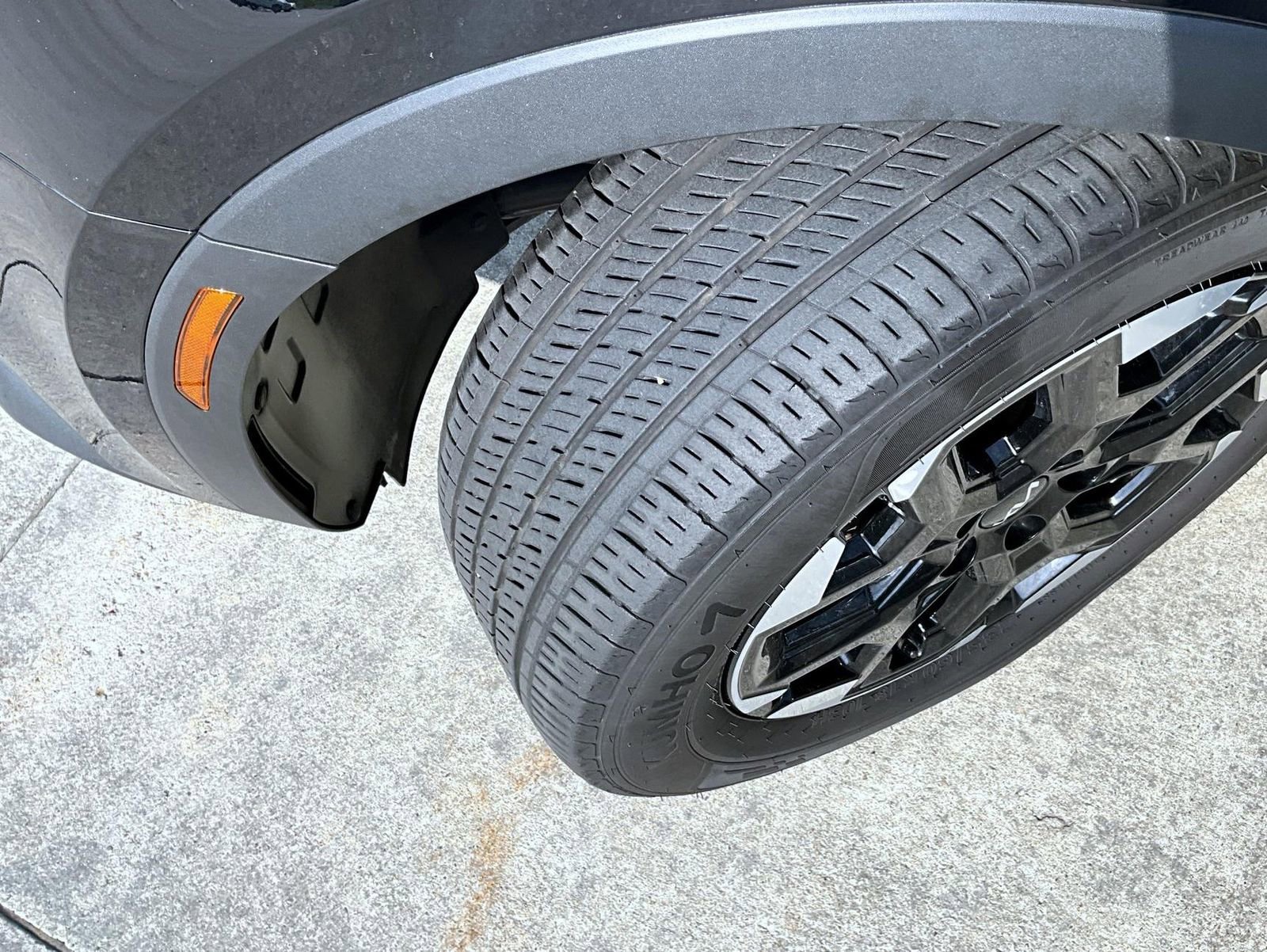 Used 2024 Kia Sorento S image 24