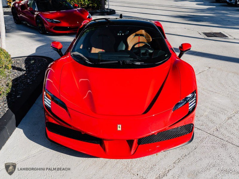 Used 2022 Ferrari SF90 Stradale image 9