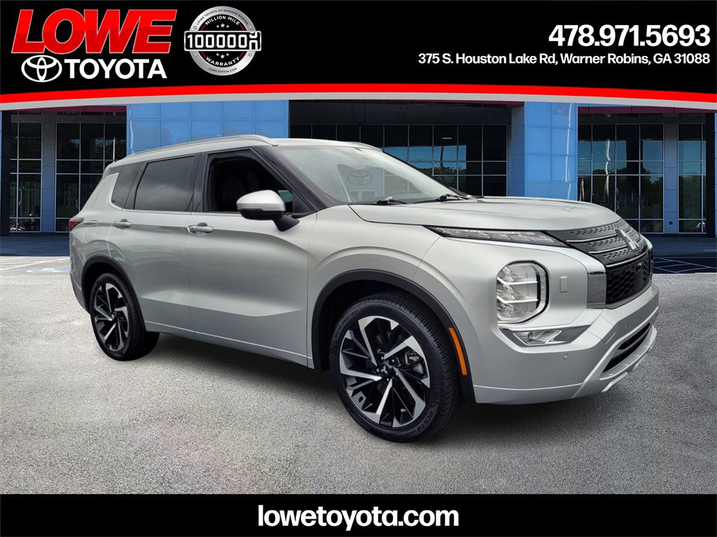 Used 2023 Mitsubishi Outlander SEL