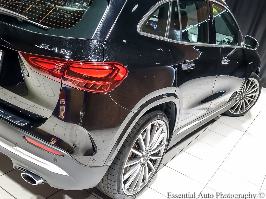 Used 2024 Mercedes-Benz GLA 35 AMG 4MATIC image 8