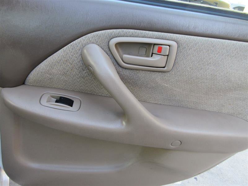 Used 2000 Toyota Camry LE image 21