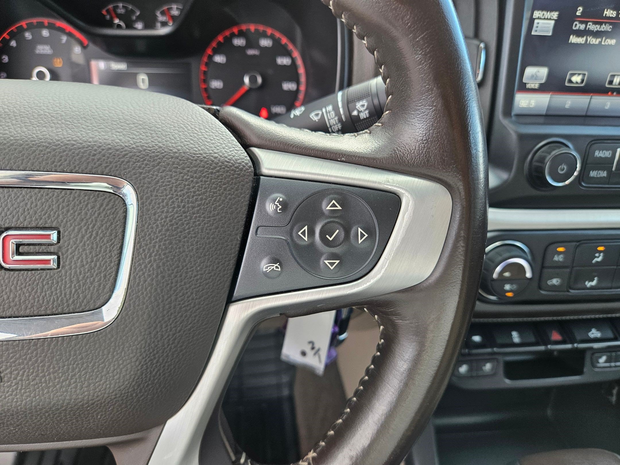 Used 2015 GMC Canyon SLT w/ Driver Alert Package AWD/4WD image 18