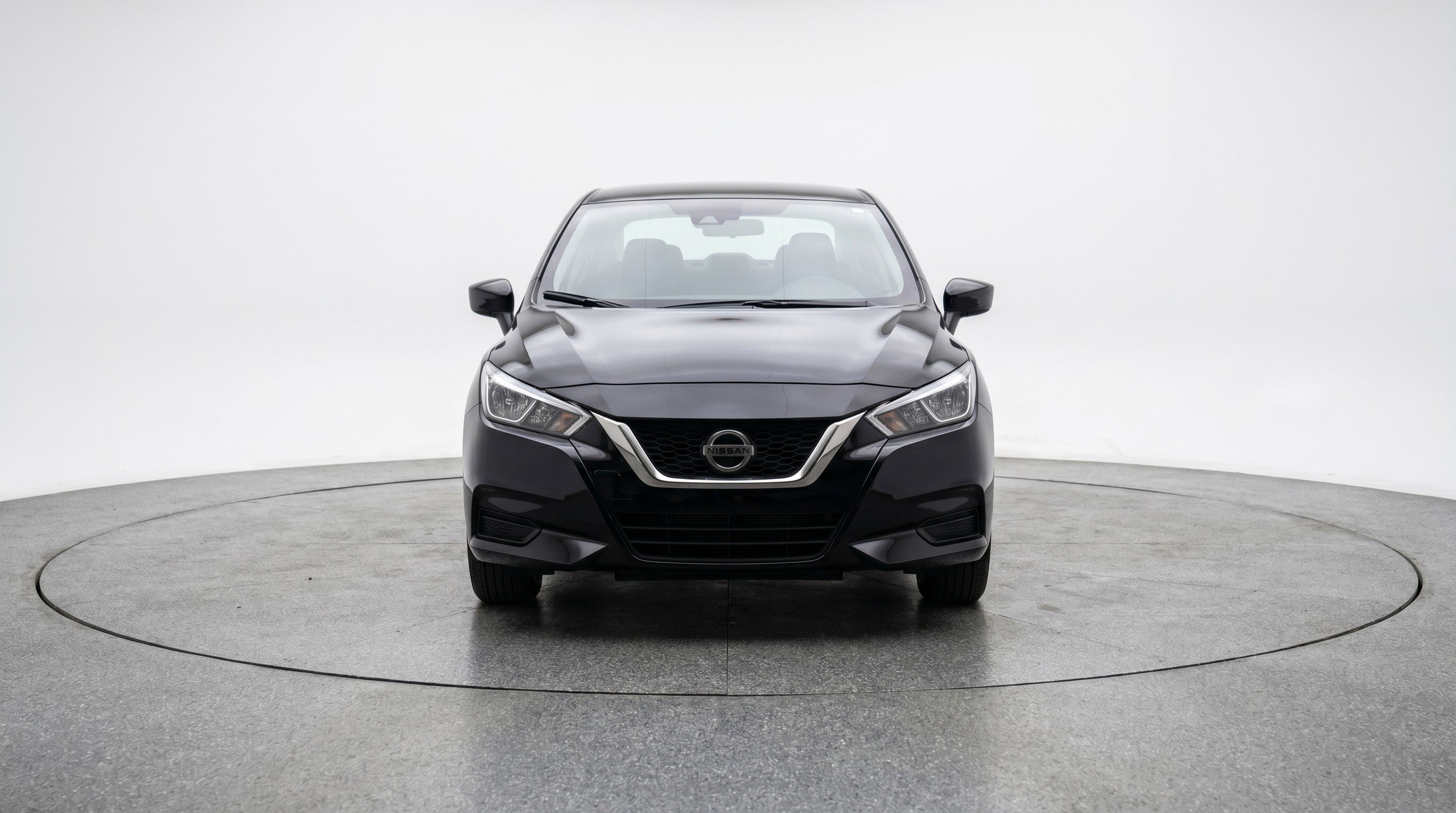Used 2025 Nissan Versa SV w/ Trunk Package FWD image 2