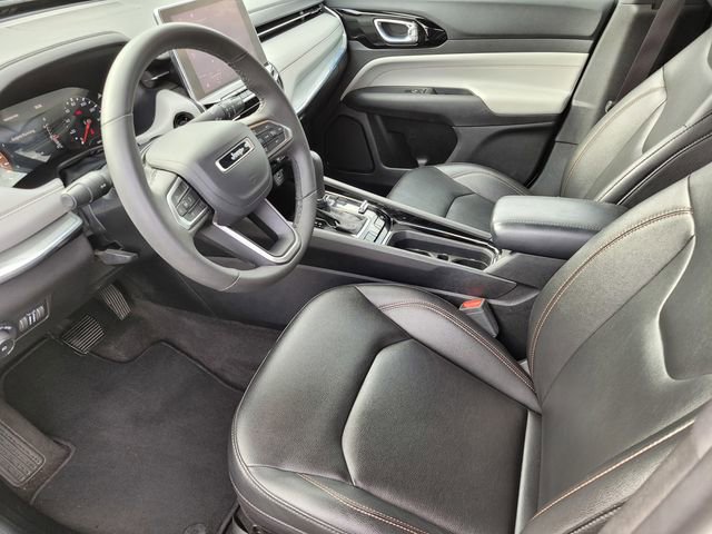 Used 2024 Jeep Compass Limited image 15