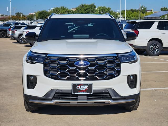 Used 2025 Ford Explorer Platinum RWD image 11