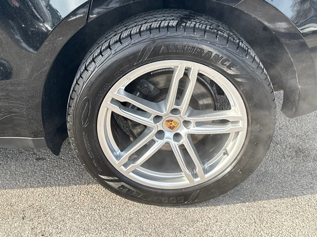 Used 2019 Porsche Macan Base image 43