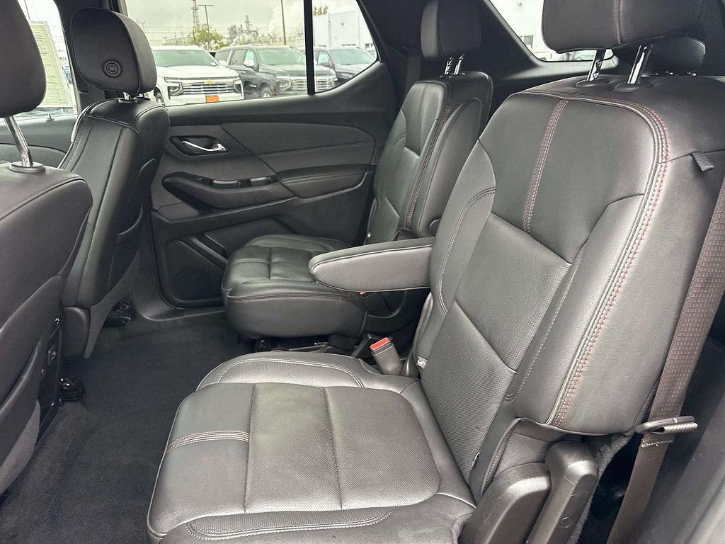 Used 2023 Chevrolet Traverse RS AWD/4WD image 12