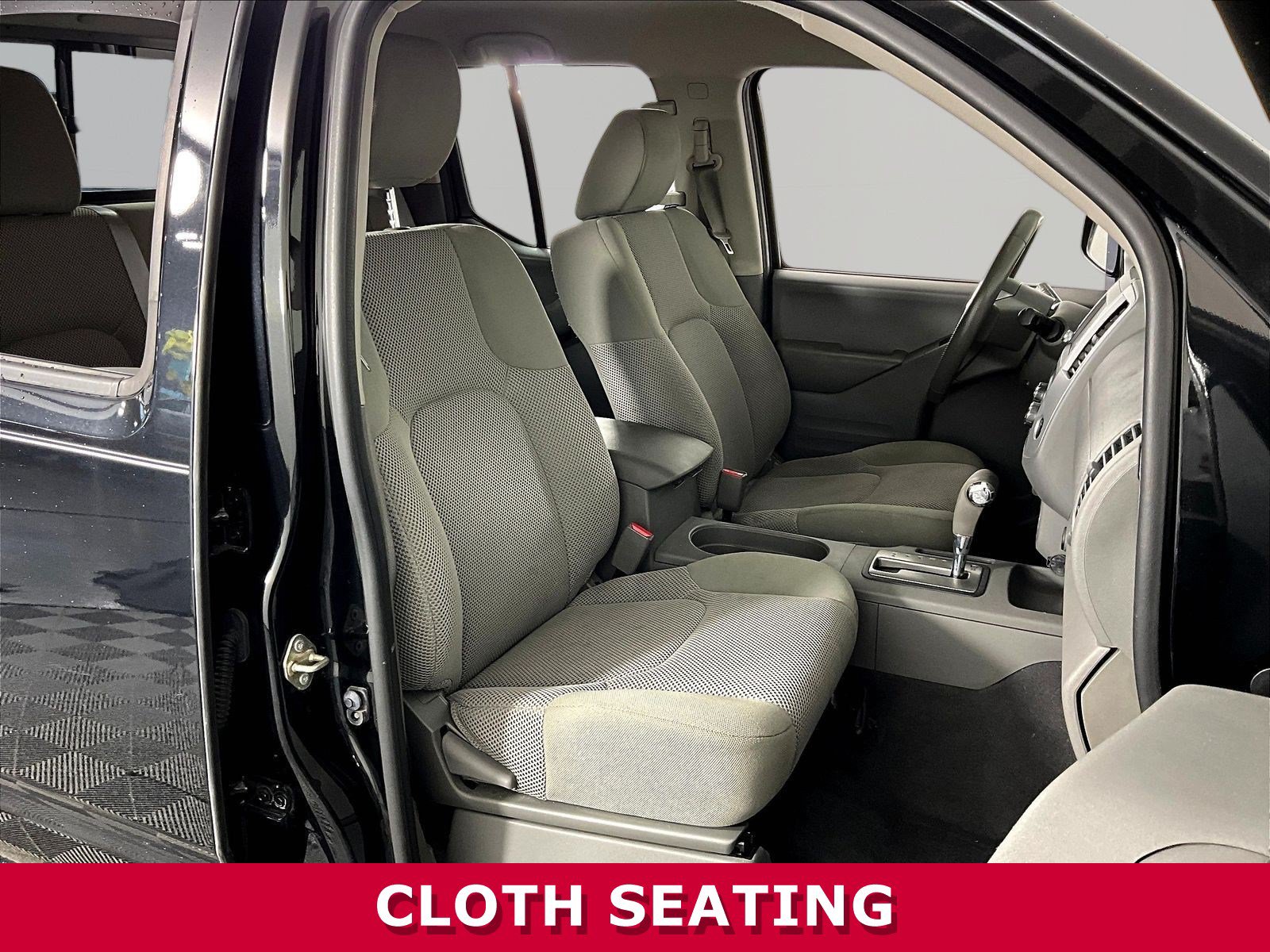 Used 2019 Nissan Frontier SV AWD/4WD image 27