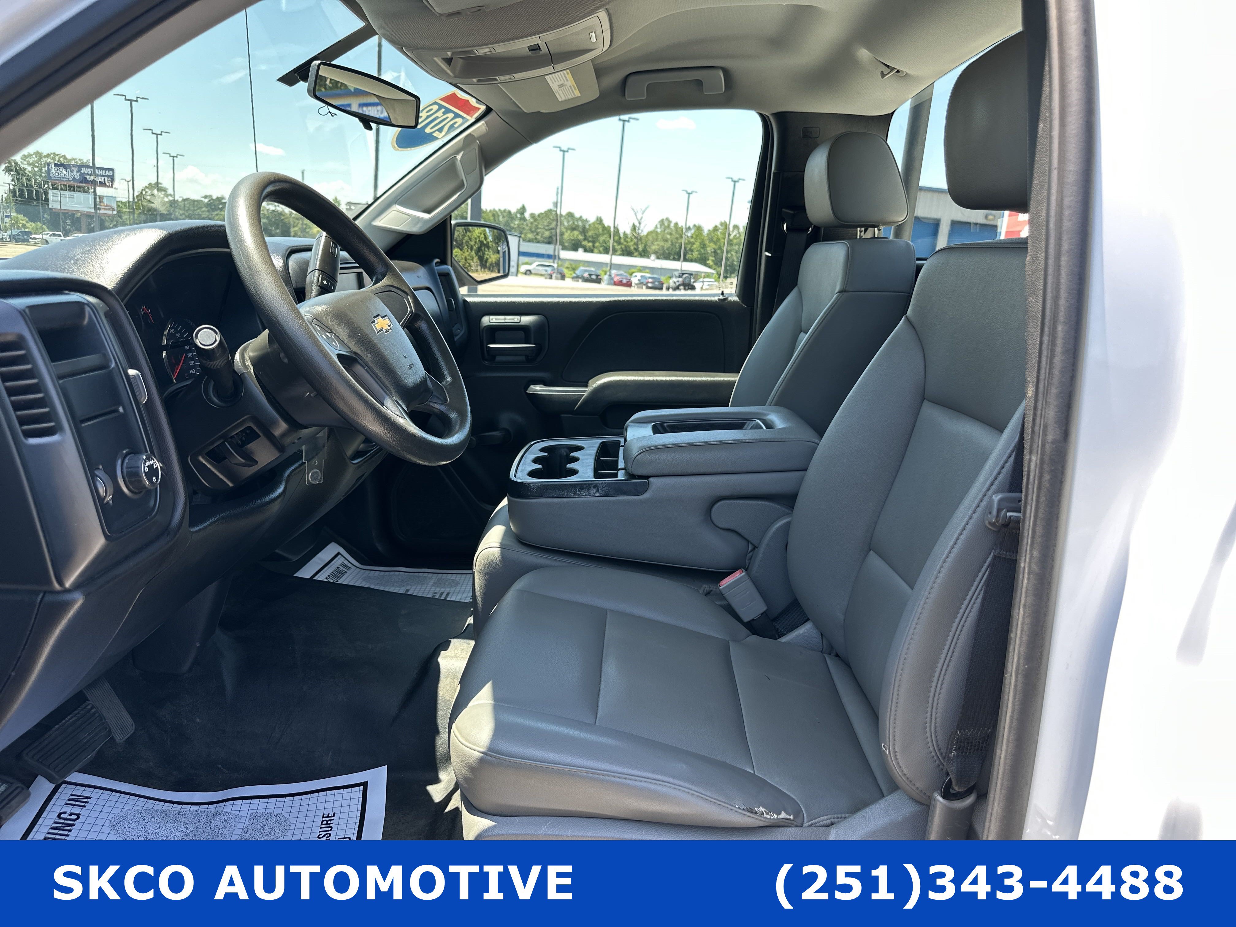 Used 2018 Chevrolet Silverado 1500 W/T w/ Trailering Package RWD image 11