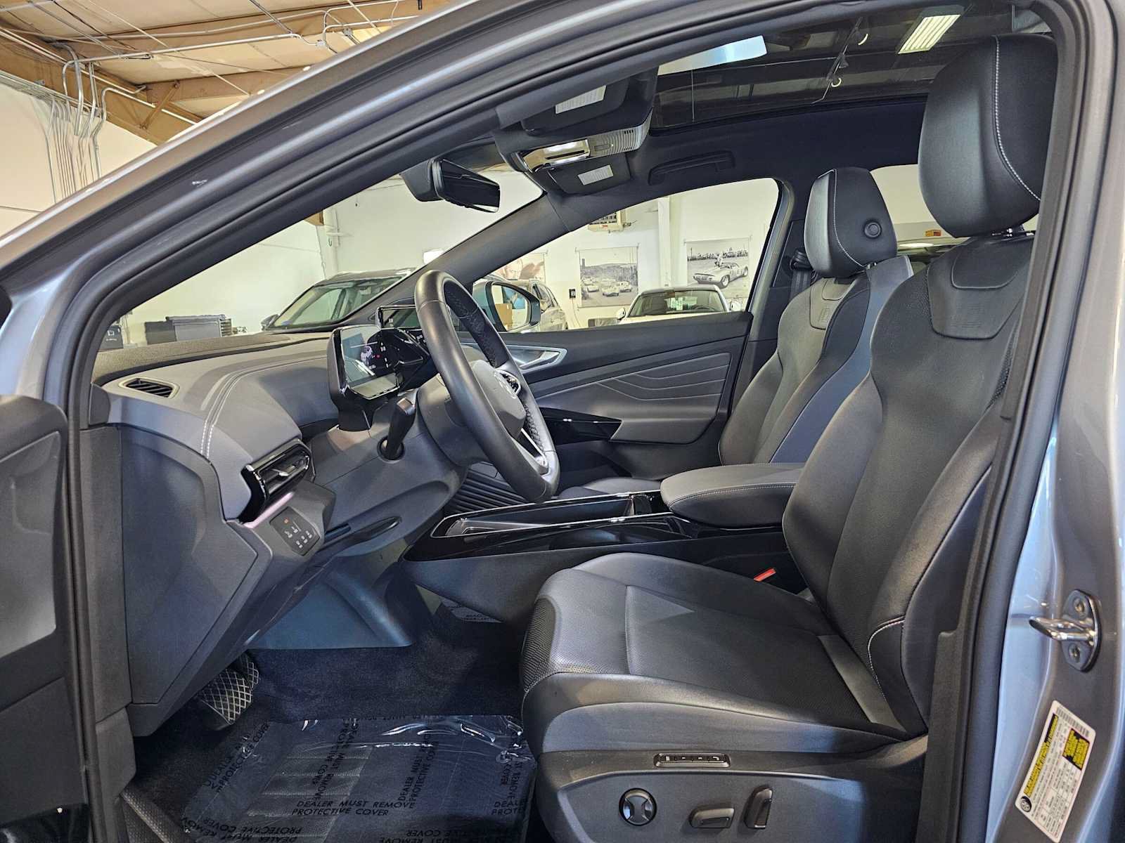 Used 2023 Volkswagen ID.4 Pro S AWD/4WD image 22