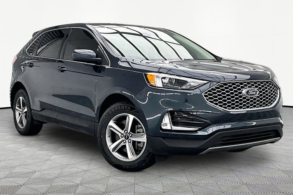 Certified 2023 Ford Edge SEL w/ Convenience Package AWD/4WD image 12