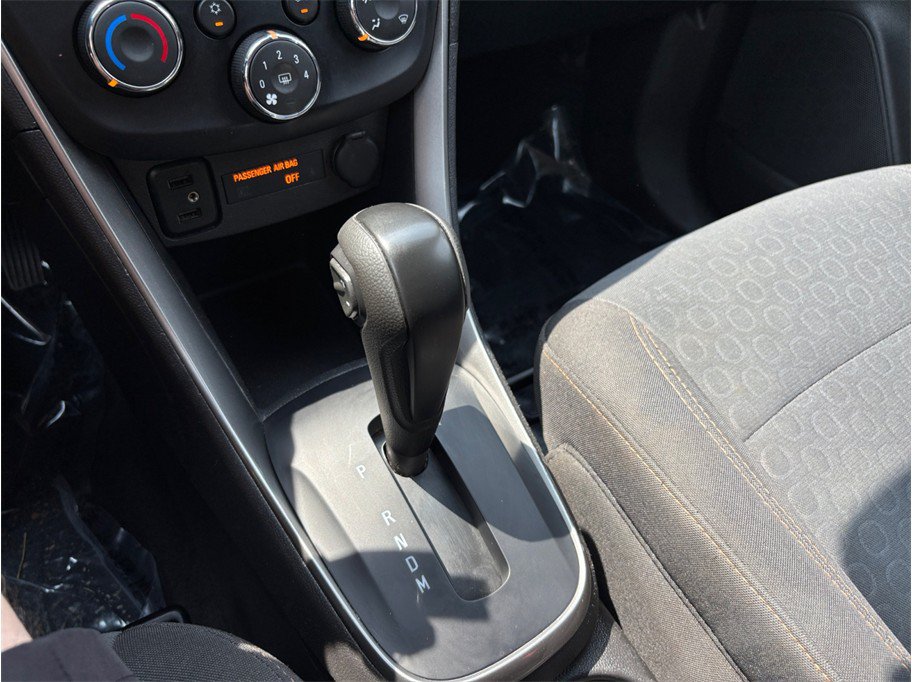 Used 2020 Chevrolet Trax LS w/ Tint and Cruise Package FWD image 26