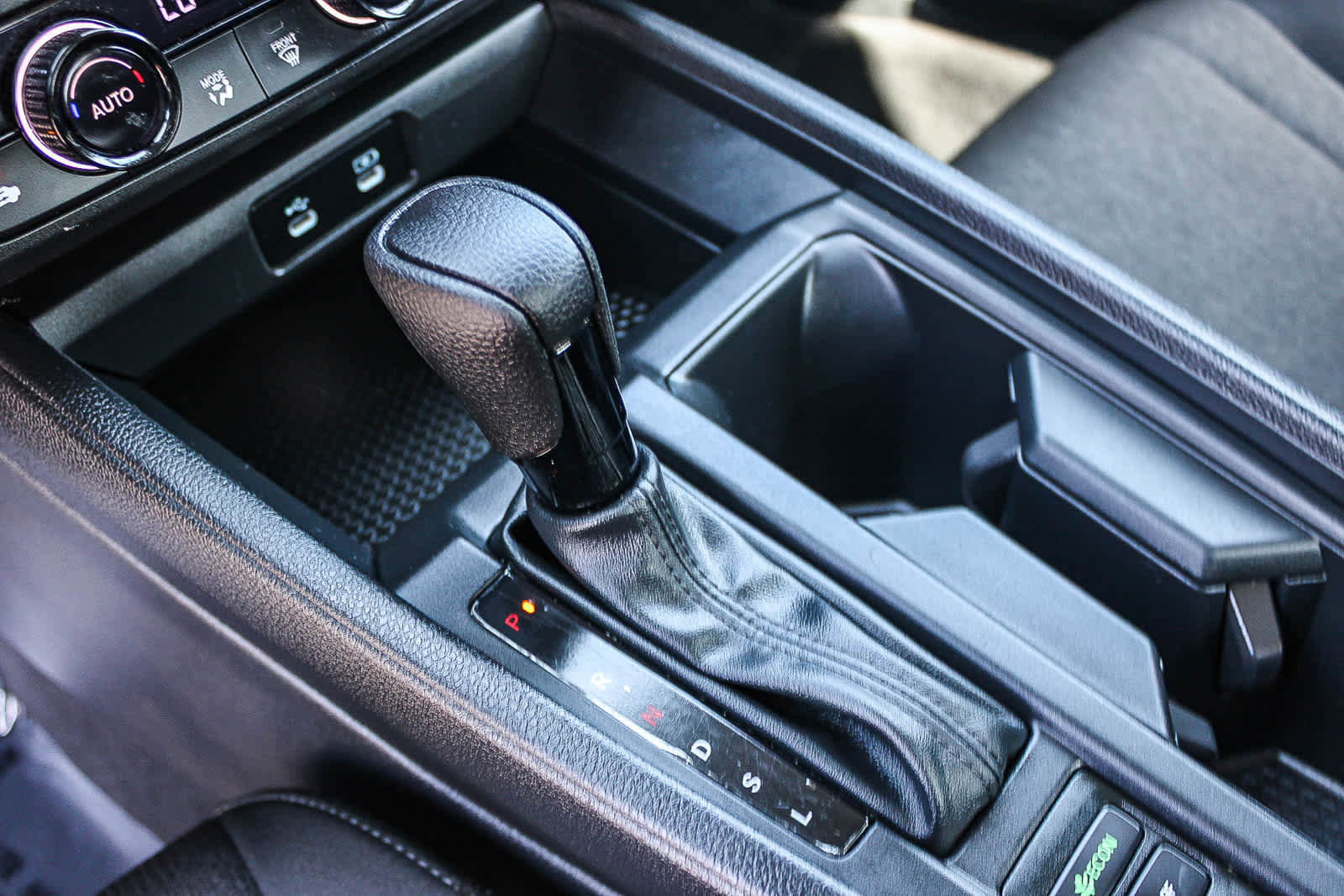 Used 2024 Honda Accord EX image 19