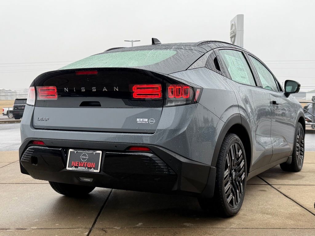 New 2026 Nissan Leaf Platinum+ w/ Cargo Package (Platinum+) FWD image 4
