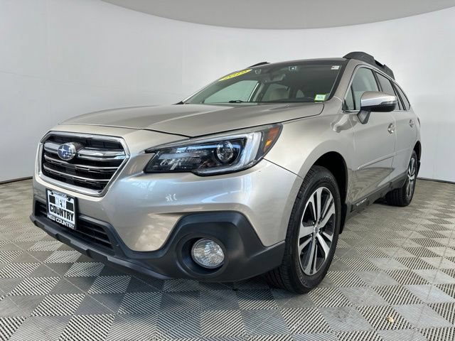 Used 2019 Subaru Outback 2.5i Limited AWD/4WD image 3