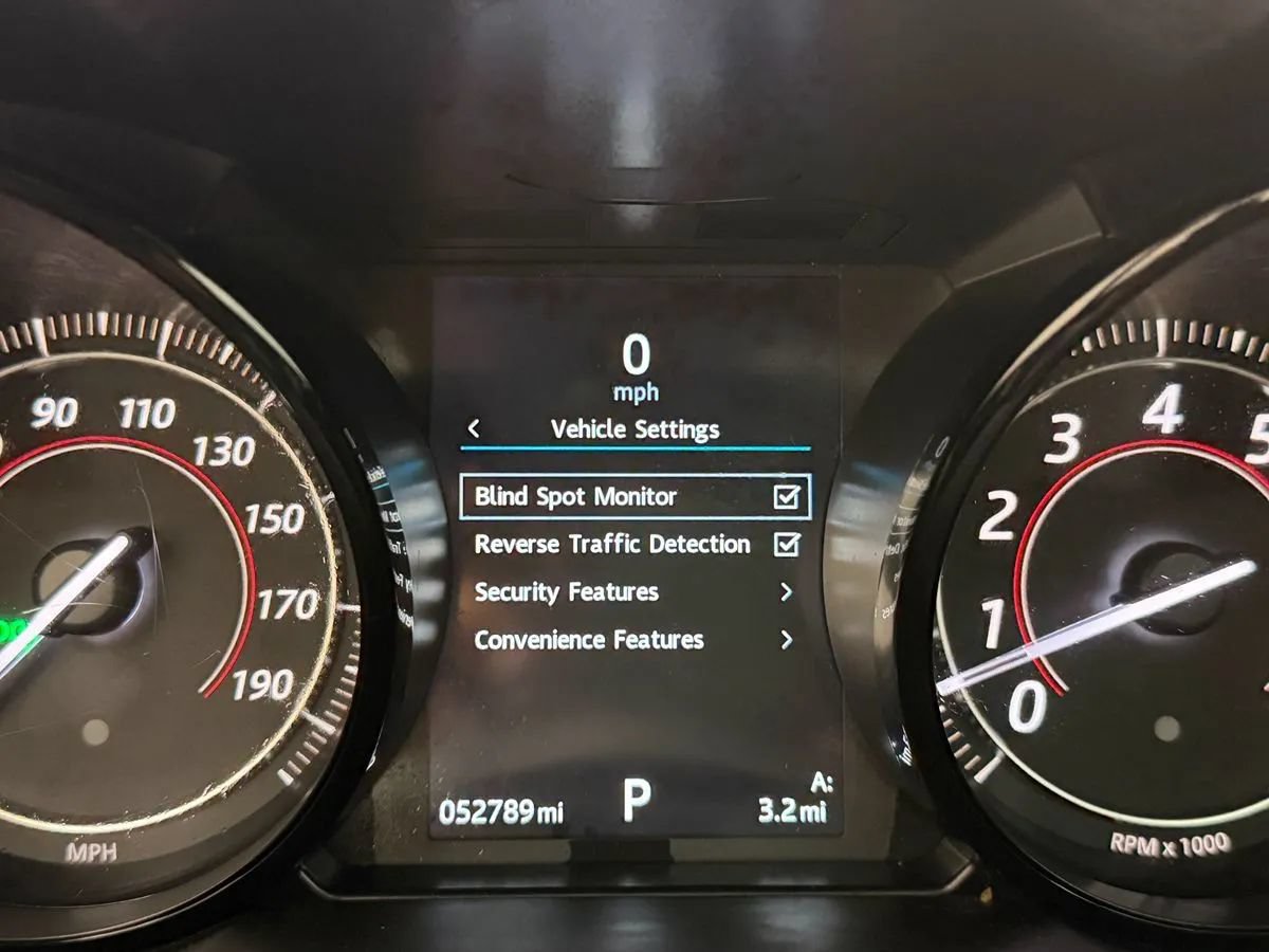 Used 2016 Jaguar F-TYPE S RWD image 13