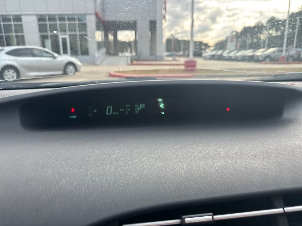 Used 2010 Toyota Prius Two image 30