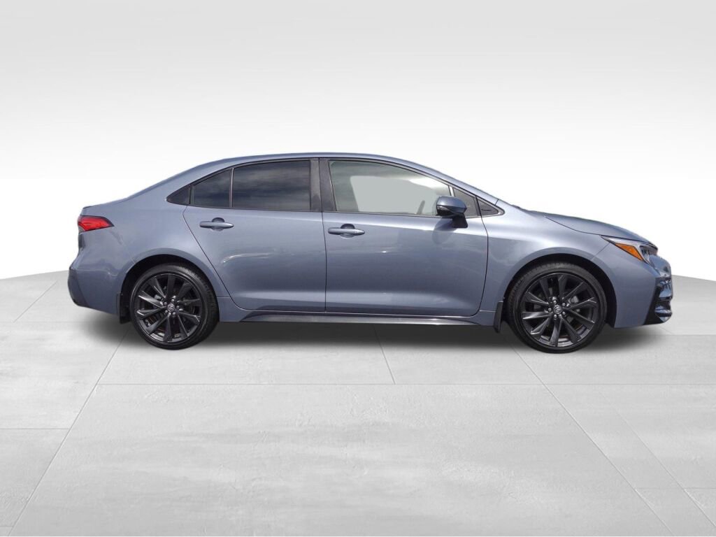 Certified 2023 Toyota Corolla SE w/ SE Package FWD image 2