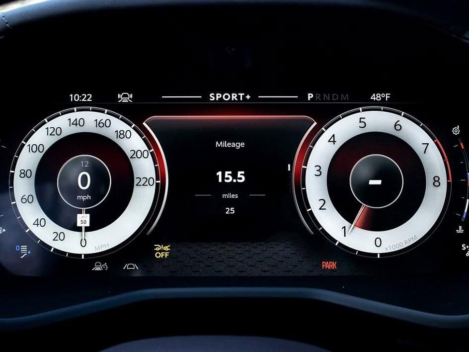 New 2025 Aston Martin DBX 707 image 14