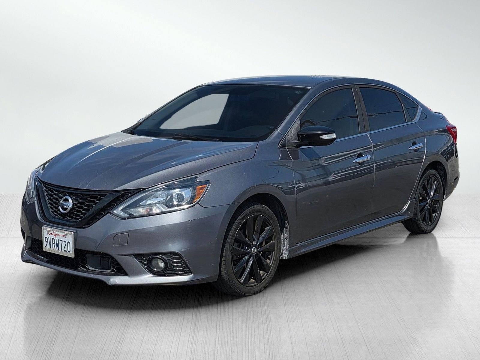 Used 2018 Nissan Sentra SR w/ SR Midnight Edition Package FWD image 3