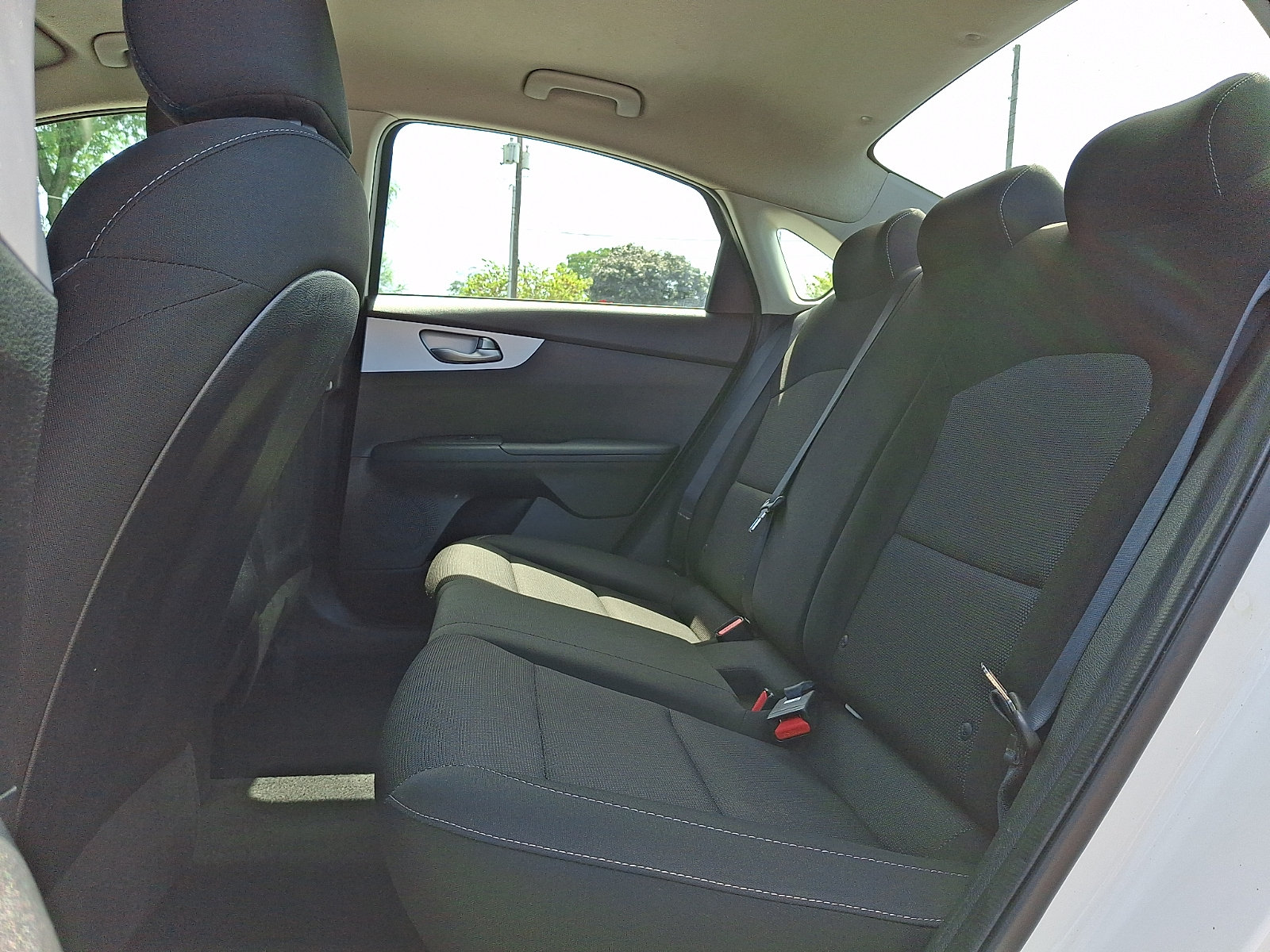 Used 2024 Kia Forte LXS FWD image 10