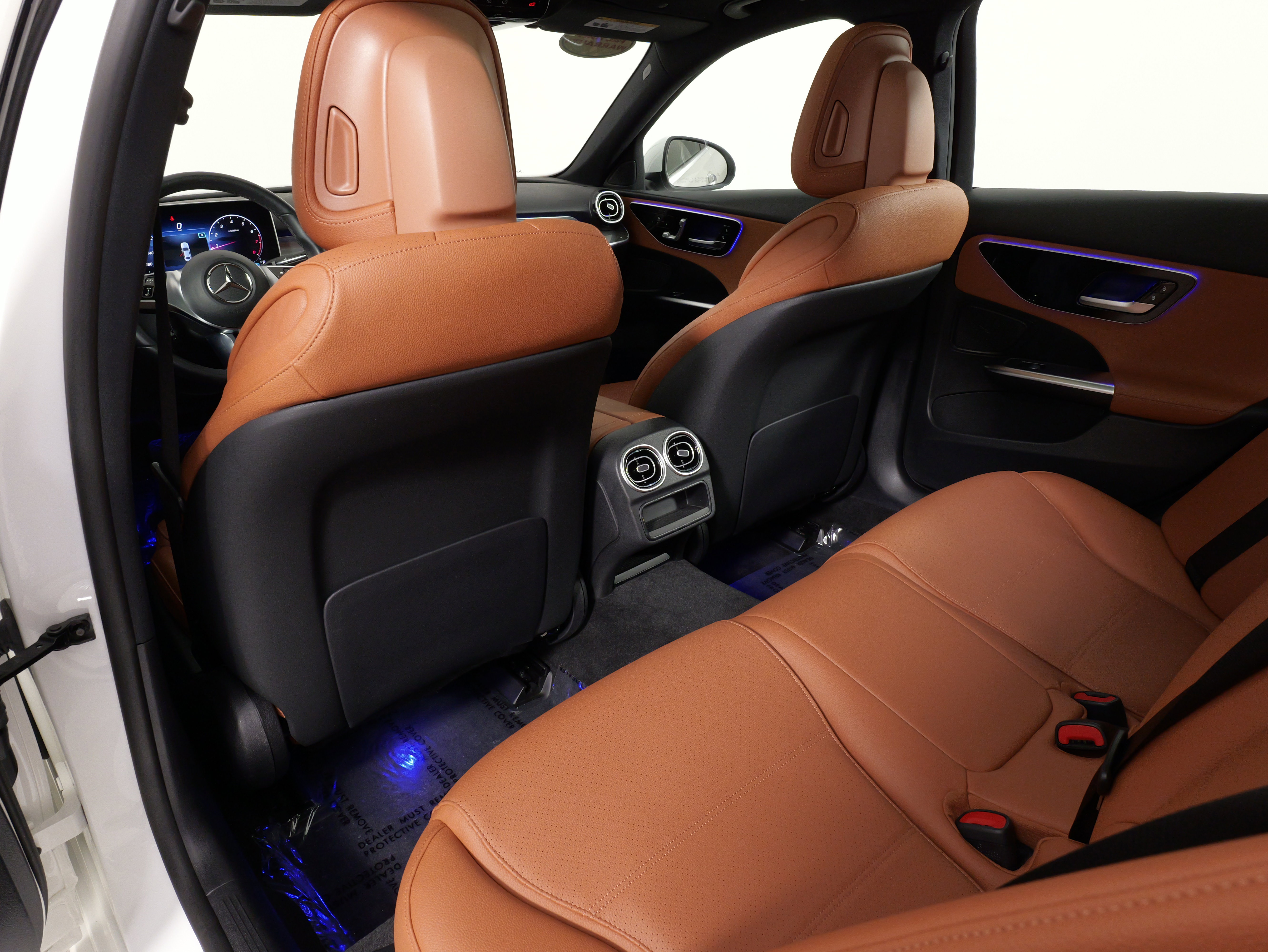 Used 2023 Mercedes-Benz C 300 4MATIC Sedan image 32