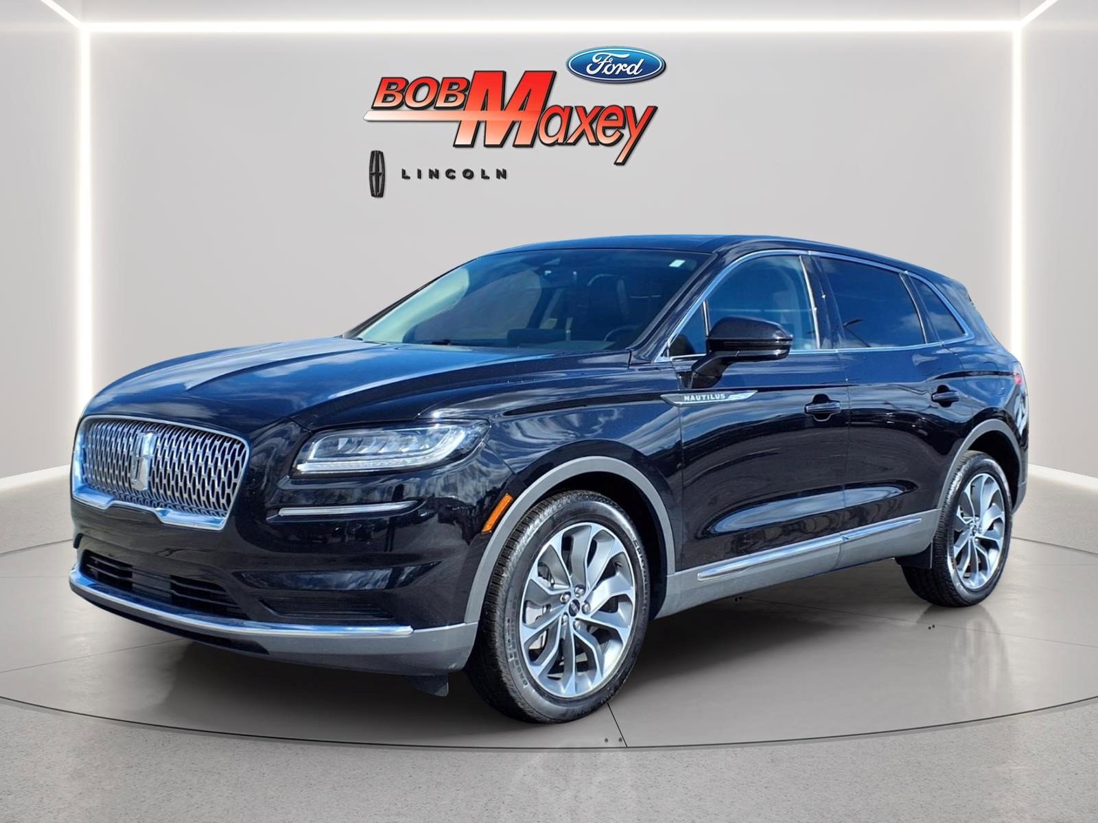 Used 2023 Lincoln Nautilus Reserve