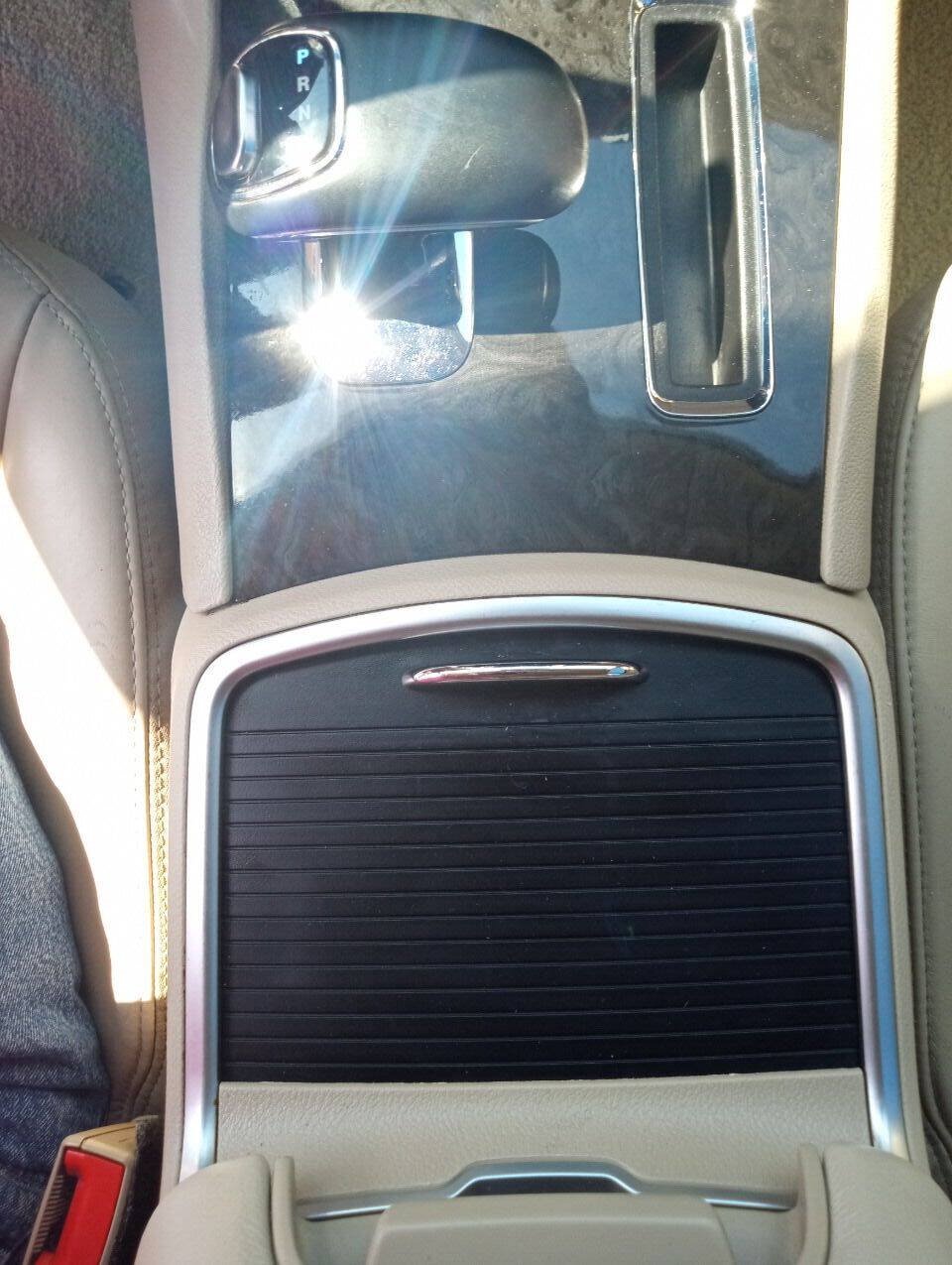 Used 2013 Chrysler 300 RWD image 23
