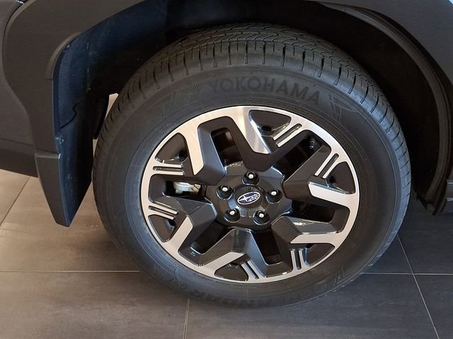 Certified 2025 Subaru Forester Premium image 7