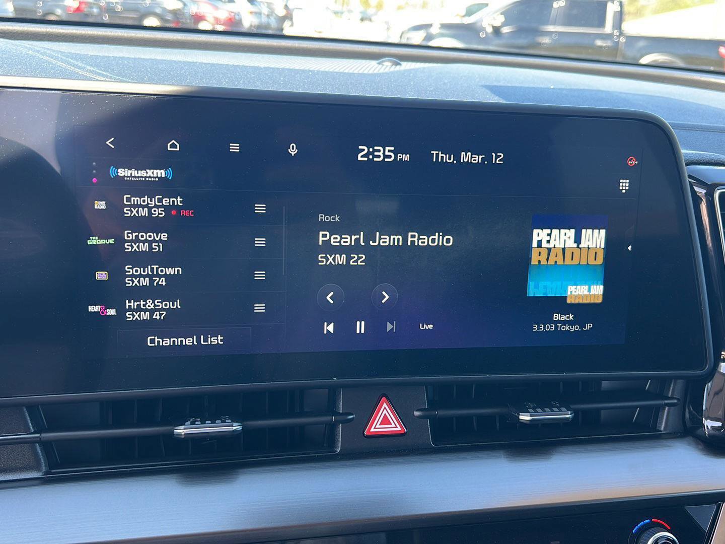 Used 2023 Kia Sportage EX image 23