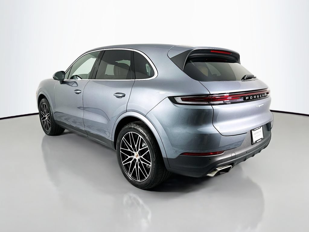 New 2026 Porsche Cayenne AWD/4WD image 3