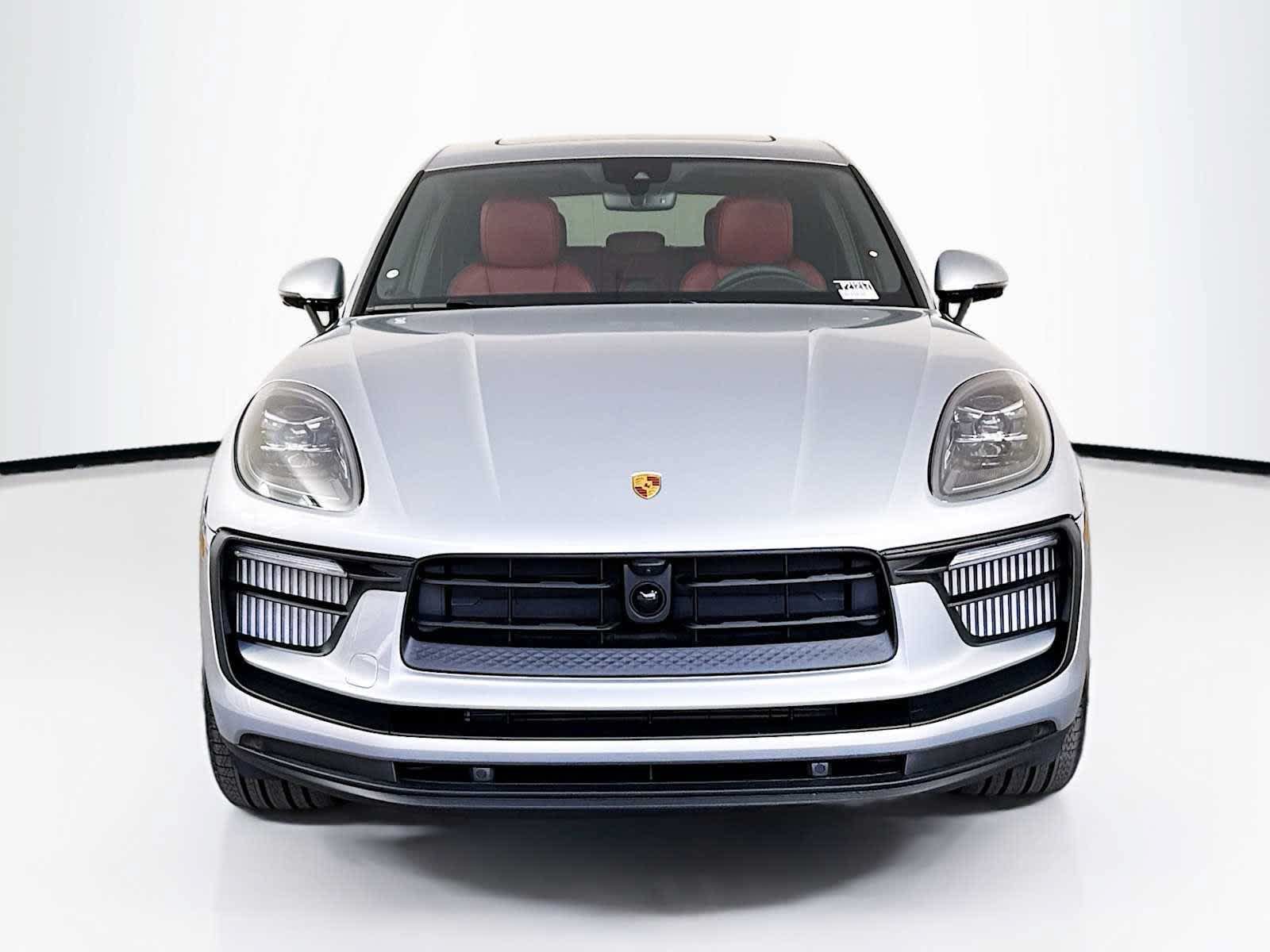 New 2025 Porsche Macan S AWD/4WD image 34
