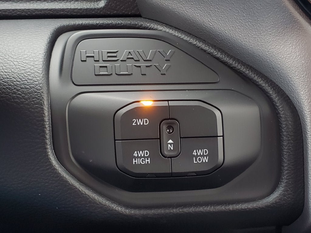New 2027 RAM 3500 Big Horn AWD/4WD image 21