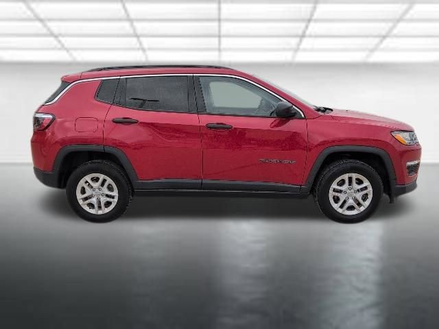 Used 2021 Jeep Compass Sport image 29