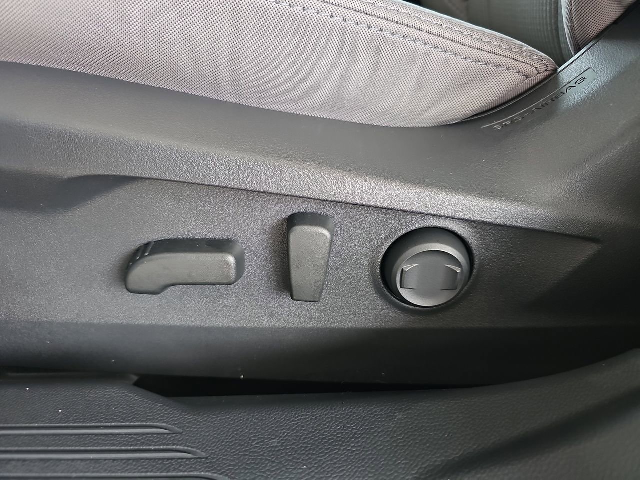 Certified 2025 Subaru Legacy Premium image 33