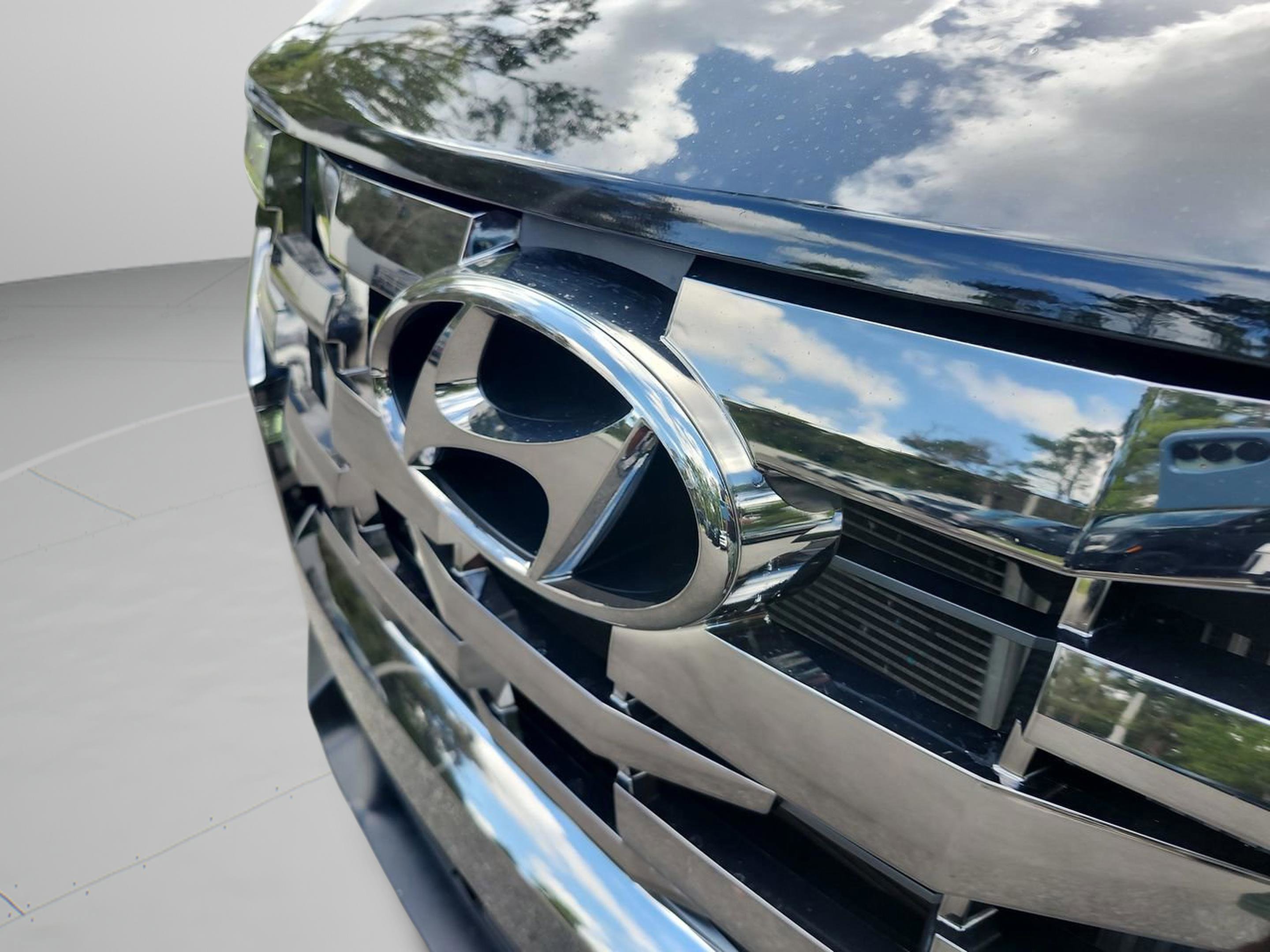 Used 2024 Hyundai Santa Cruz Night image 21