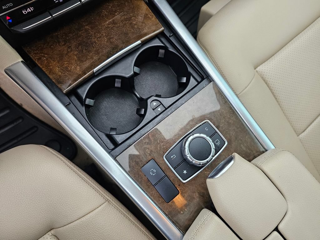 Used 2016 Mercedes-Benz E 350 Sedan image 24