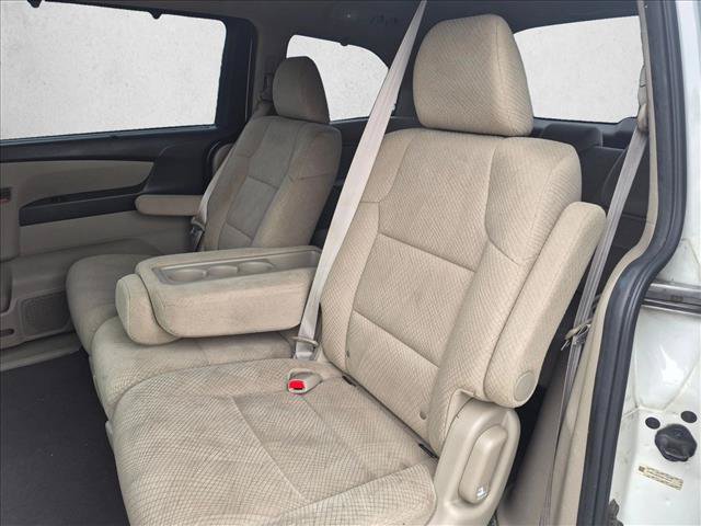 Used 2016 Honda Odyssey SE image 17