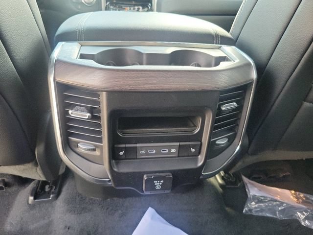 New 2027 RAM 1500 Laramie w/ Night Edition AWD/4WD image 7